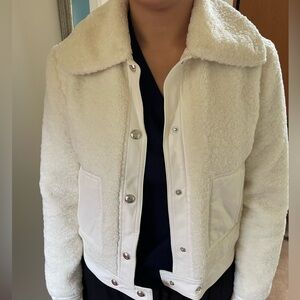 Urban Outfitters Ivory Sherpa Teddy Jacket Cream/ Silver Snap -Size S